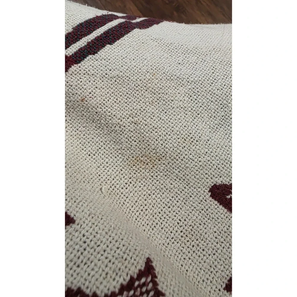 Vintage Christmas-Themed Woven Cotton Throw Blanket 47